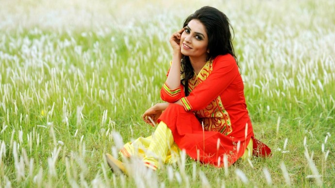 Ishika Khan Bangladeshi Model Actress HD Photo Wallpaper